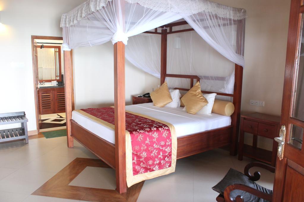 Warahena Beach Hotel Bentota Zewnętrze zdjęcie