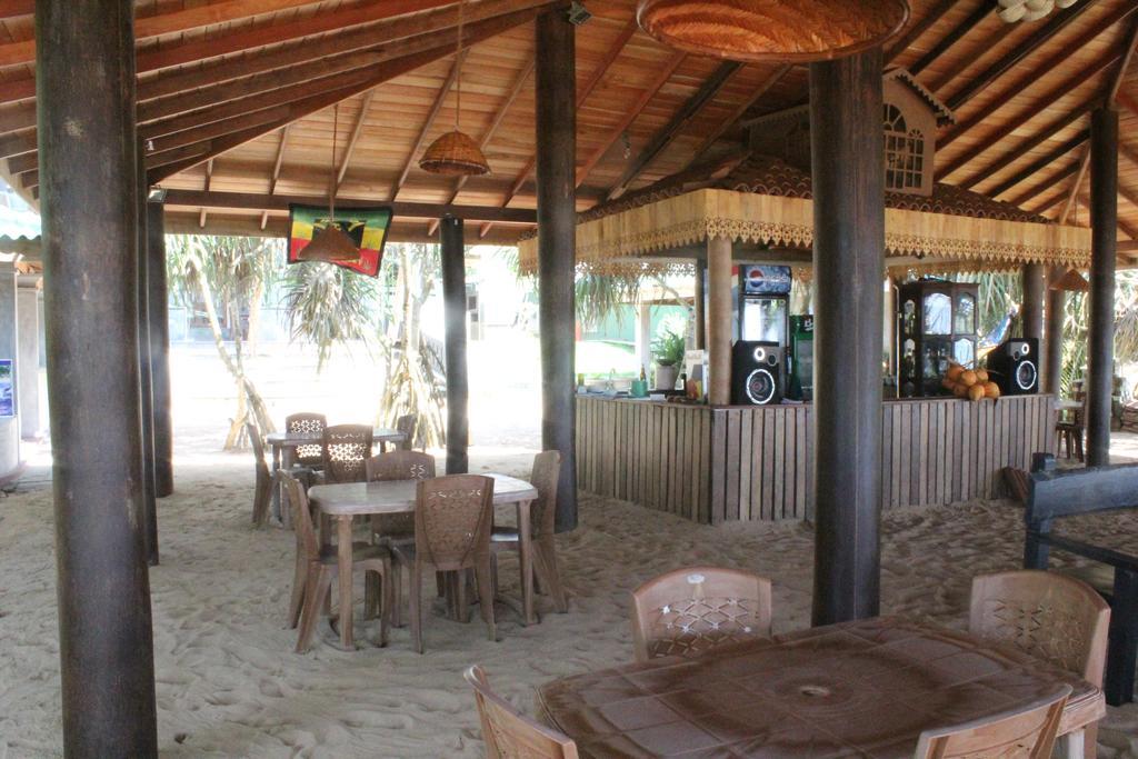Warahena Beach Hotel Bentota Zewnętrze zdjęcie