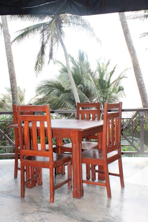 Warahena Beach Hotel Bentota Zewnętrze zdjęcie